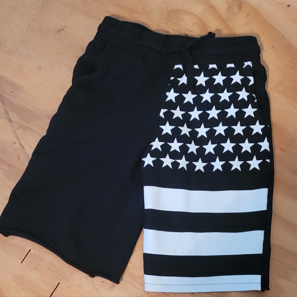 Boys size 10-12 shorts